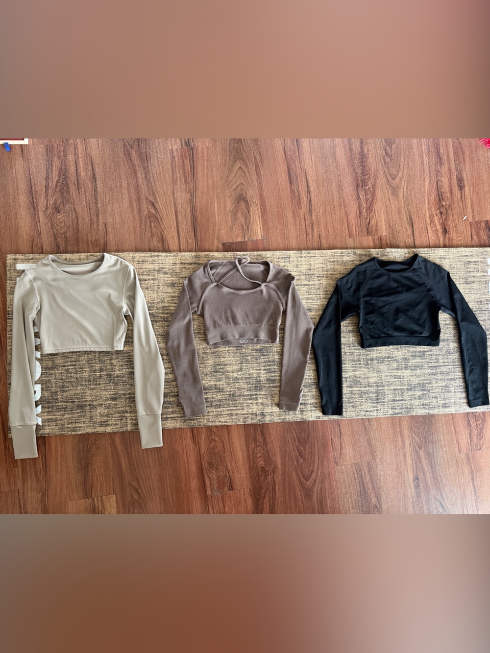 3-Top Bundle: Beige, Taupe & Black Long-Sleeve Crop Tops XS/S